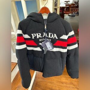 Prada wool puffer black down coat jacket large L